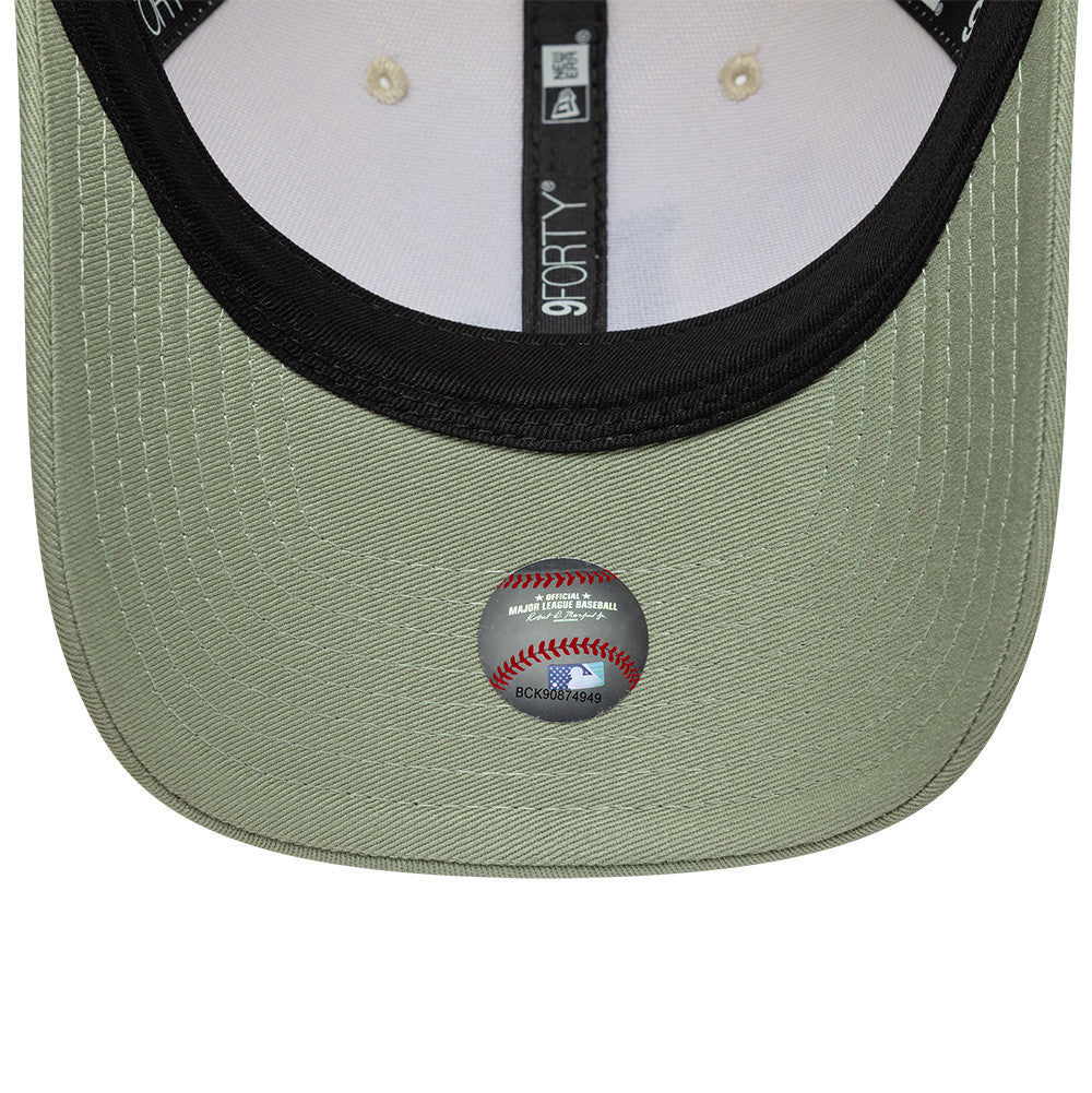 Los Angeles Dodgers MLB 9FORTY M-Crown New Era Cream/Green Official Team Hat Sports Fan Cap Official MLB Team Hat Baseball Fan Cap