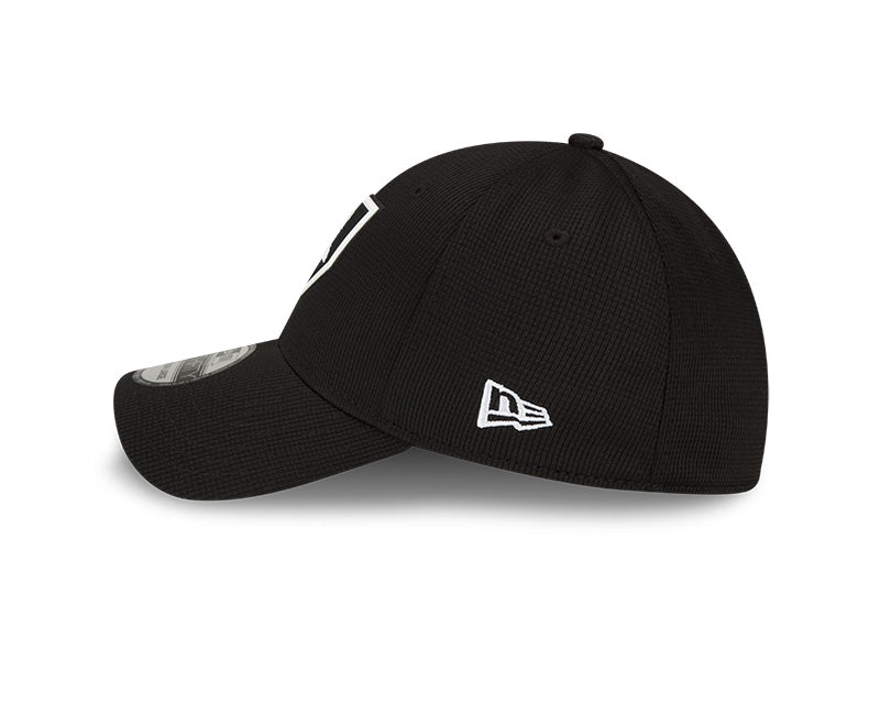 Men's Chicago White Sox New Era Black 2022 Clubhouse Black 39THIRTY Flex Hat Official Team Hat Sports Fan Cap Official MLB Team Hat Baseball Fan Cap