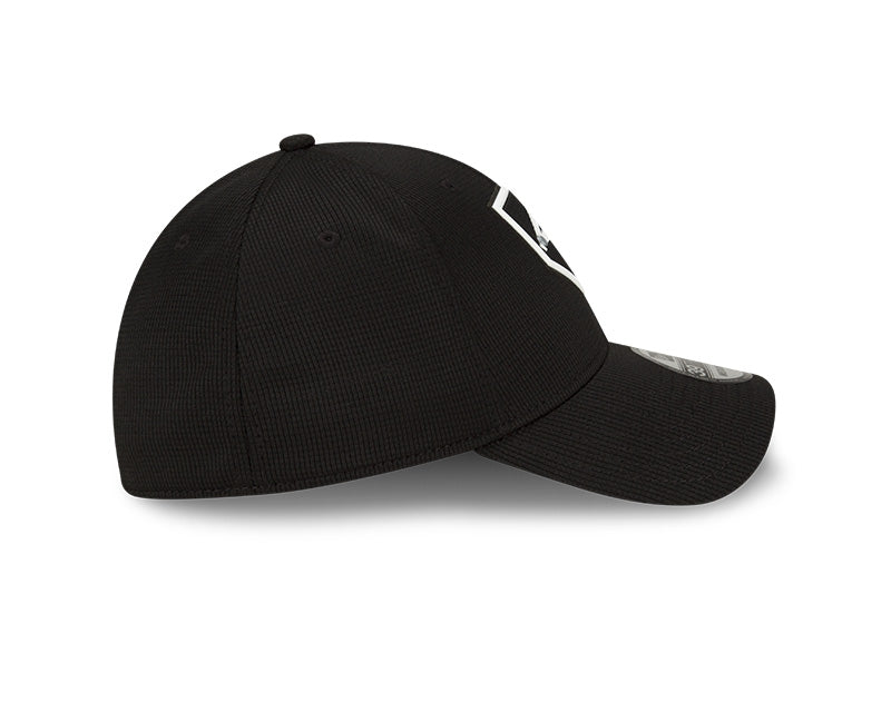 Men's Chicago White Sox New Era Black 2022 Clubhouse Black 39THIRTY Flex Hat Official Team Hat Sports Fan Cap Official MLB Team Hat Baseball Fan Cap
