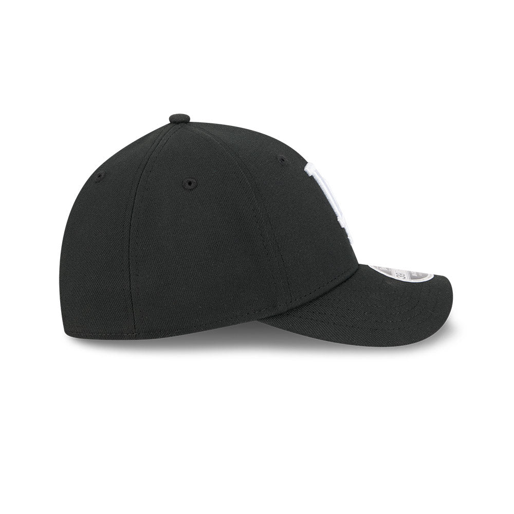 Los Angeles Dodgers M-Crown 39Thirty Black/White Flex Fit Hat Official Team Hat Sports Fan Cap Official MLB Team Hat Baseball Fan Cap