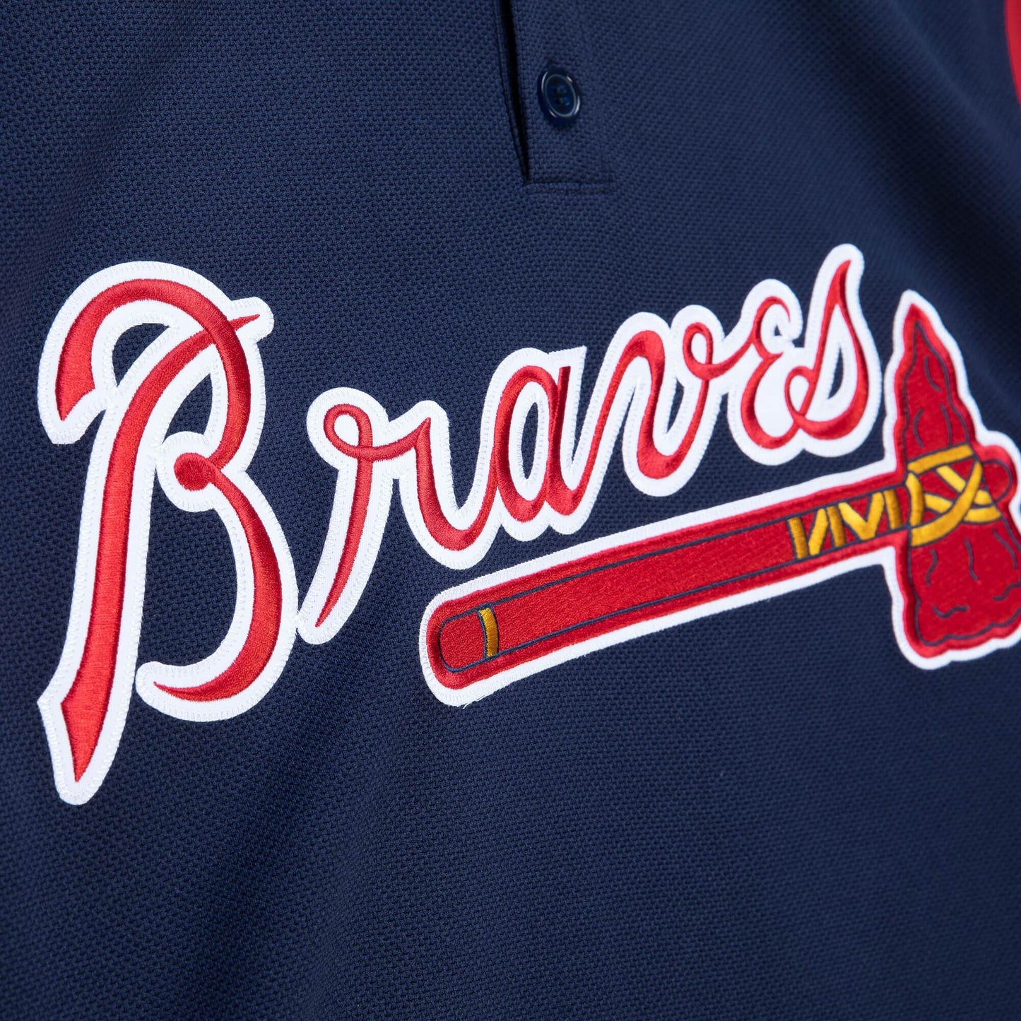Men's Atlanta Braves Greg Maddux 2003 Mitchell & Ness Navy Cooperstown Batting Practice Jersey Official Team Jersey Sports Fan Apparel Official MLB Te