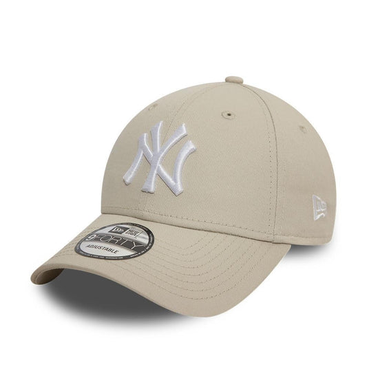 New York Yankees MLB League Essential 9FORTY Strapback New Era Stone/White Official Team Hat Sports Fan Cap Official MLB Team Hat Baseball Fan Cap